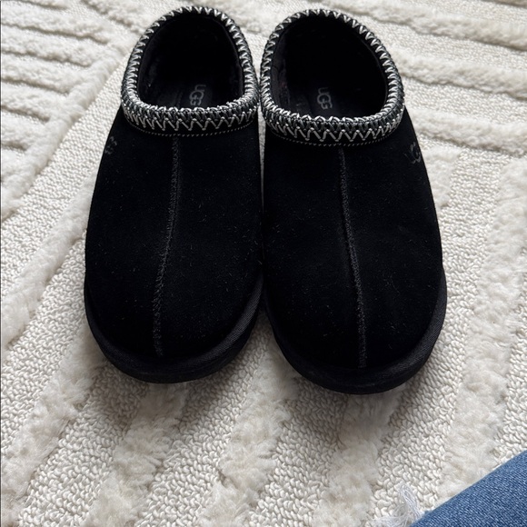 UGG Men’s Tasman Slippers - Picture 2 of 5
